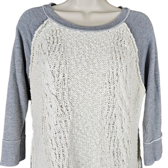 Anthropologie's Dolan Parknit Contrast Gray Jersey & Ivory Chunky Cable Knit Tee - Picture 5 of 11